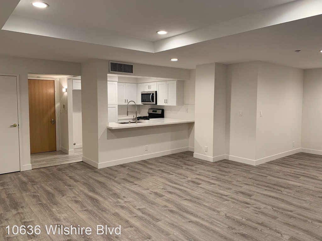 10636 Wilshire Blvd - Photo 0