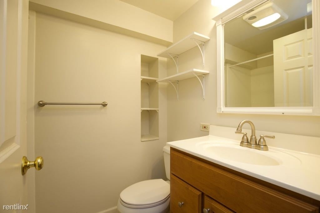 6717 N. Sheridan, Unit Abs1 - Photo 17