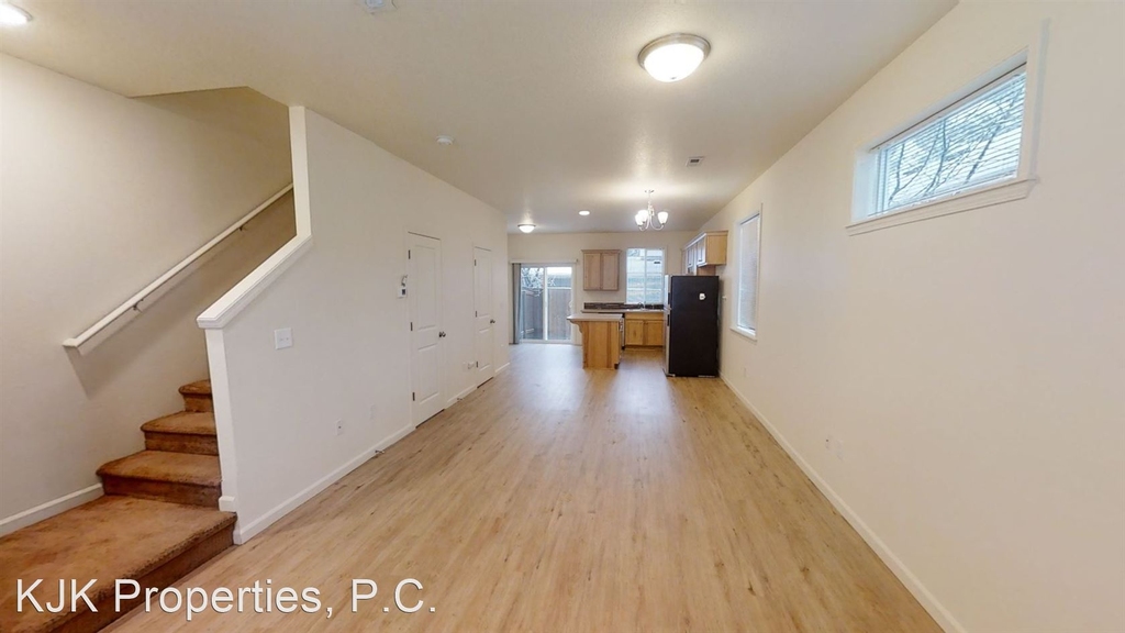 5808 Se 83rd Avenue - Photo 1