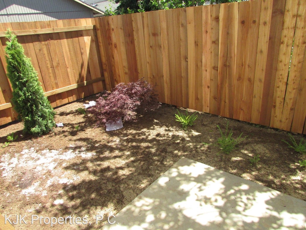 5808 Se 83rd Avenue - Photo 17