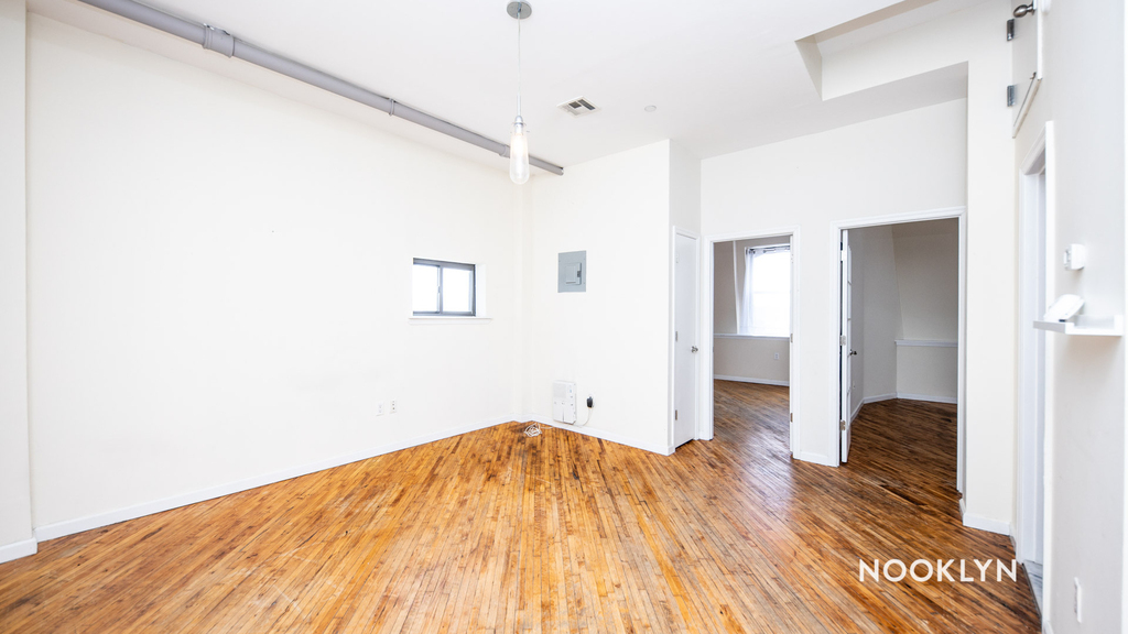 56 South 11th Street - Photo 2