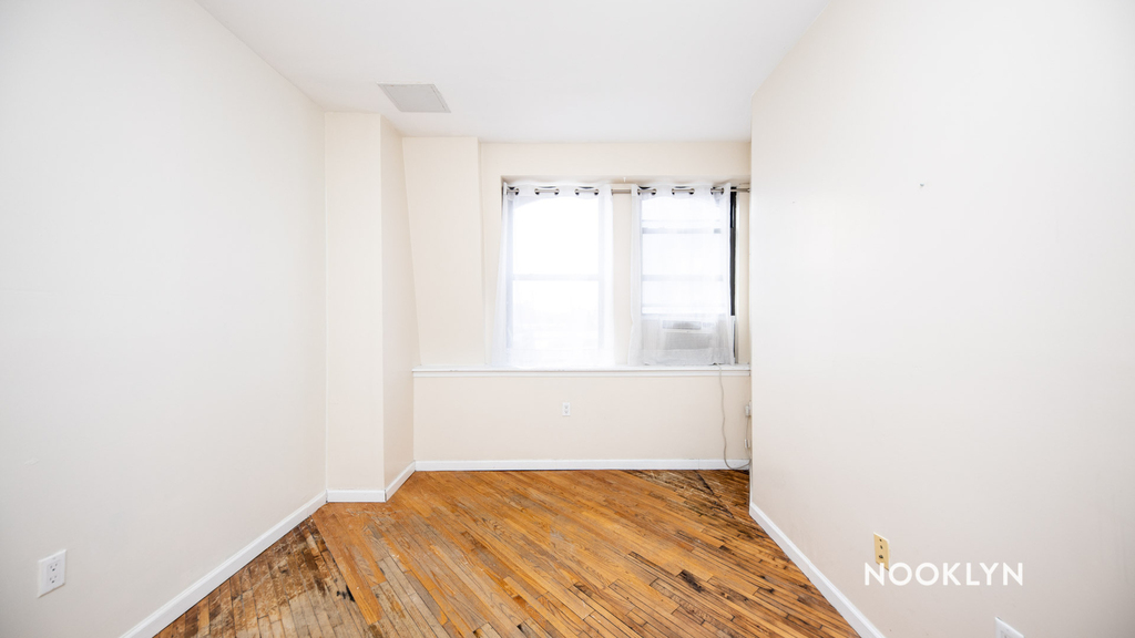 56 South 11th Street - Photo 7