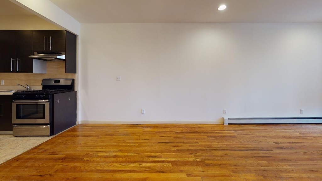 67-09 Austin Street - Photo 5