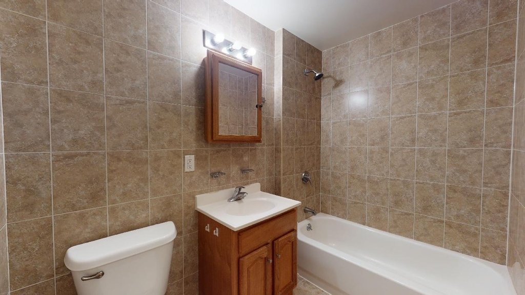 67-09 Austin Street - Photo 10
