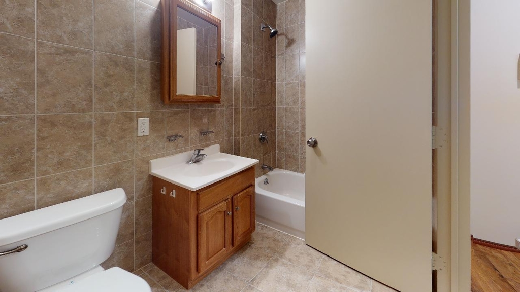 67-09 Austin Street - Photo 11