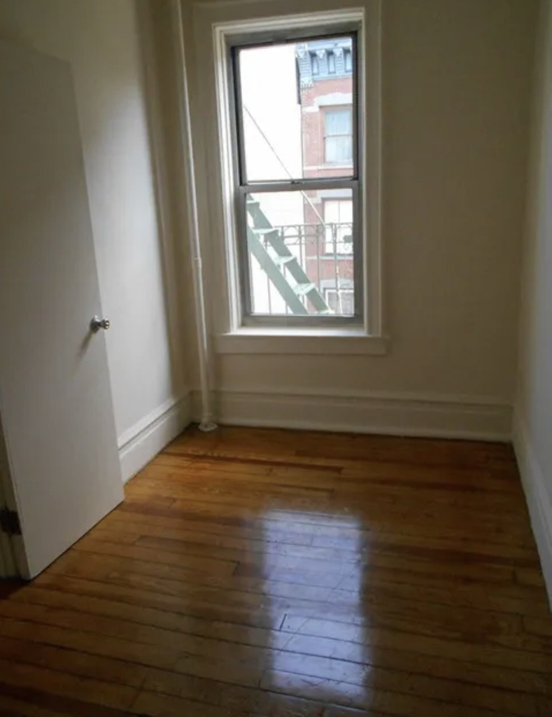 170 Spring Street - Photo 7