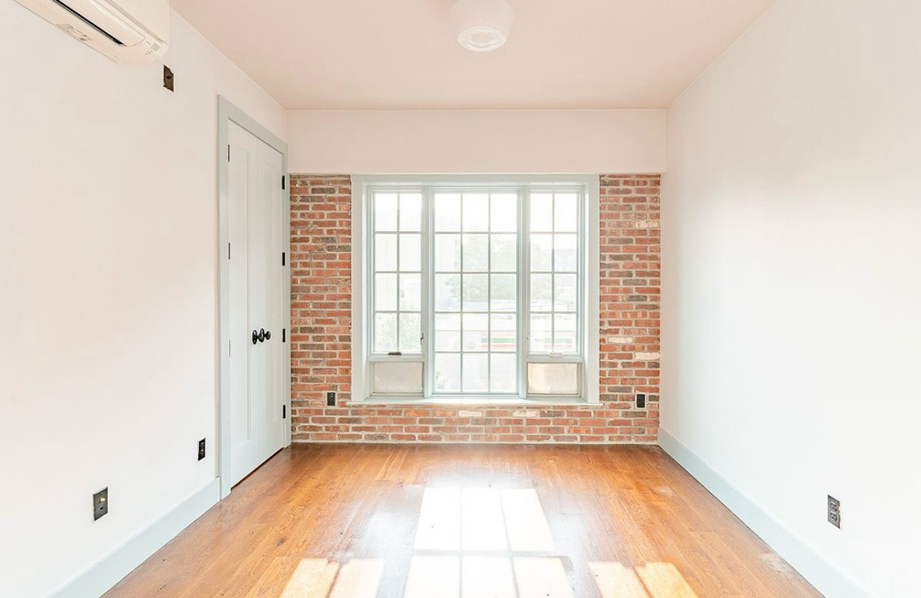 31 Brooklyn Avenue - Photo 4