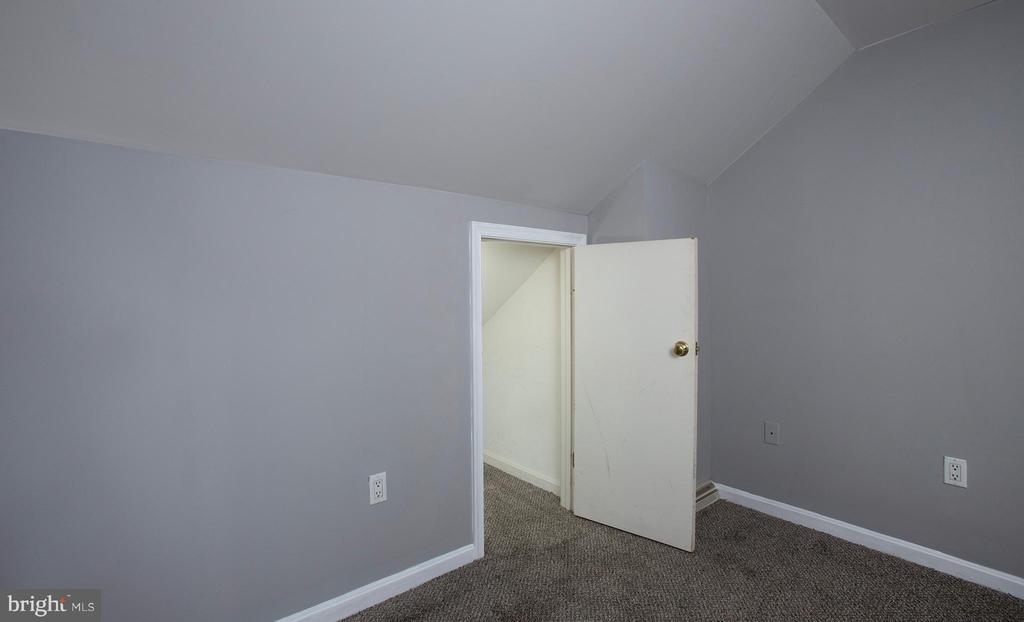 1015 Cherrington Dr - Photo 43