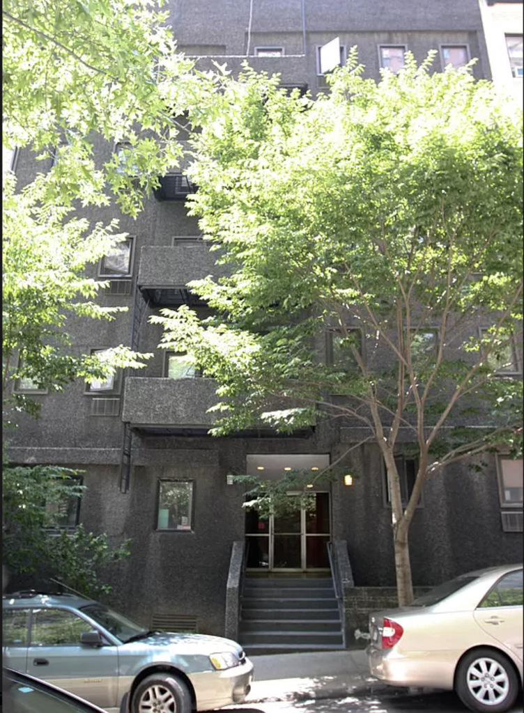 220 East 95th Street - Photo 6