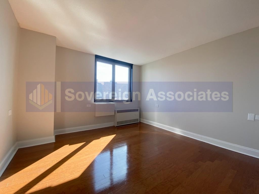 3333 Broadway - Photo 4