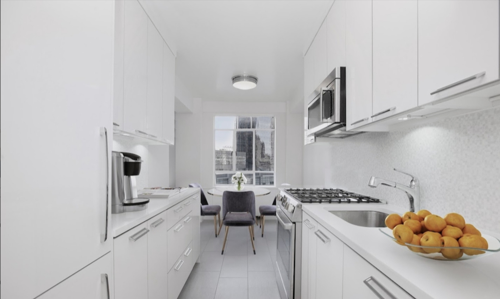 240 Central Park South - Photo 4