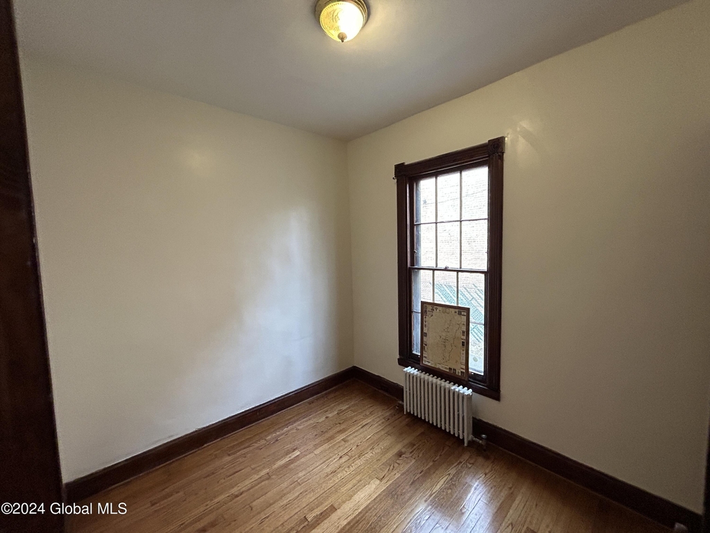 2916 6th Avenue - Photo 9