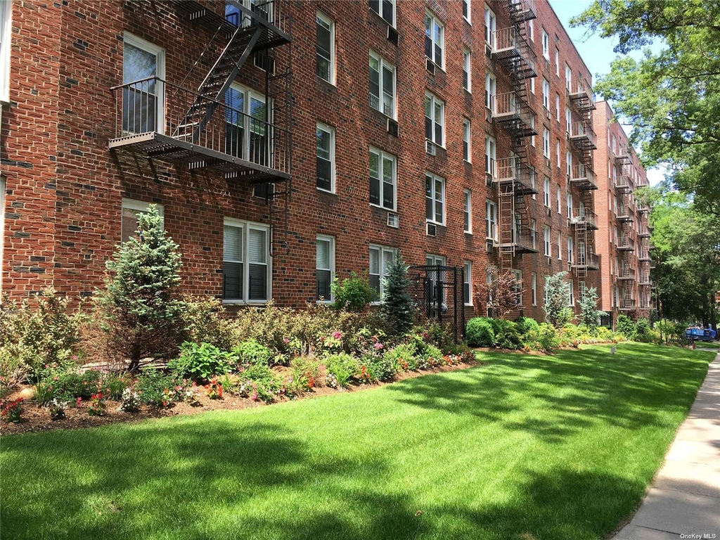 43-60 Douglaston Parkway - Photo 1