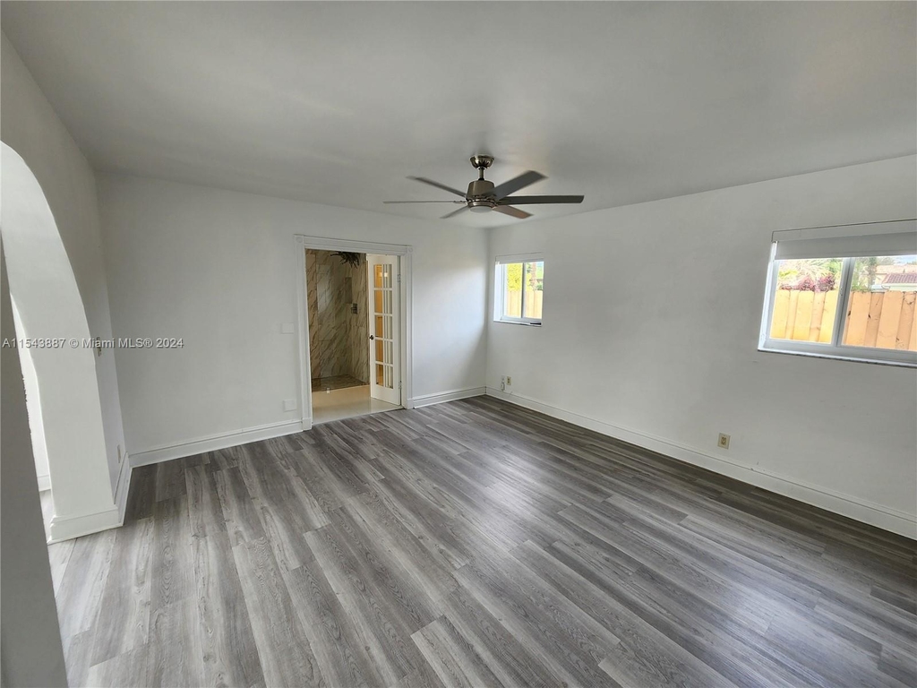 4233 Jackson St - Photo 44