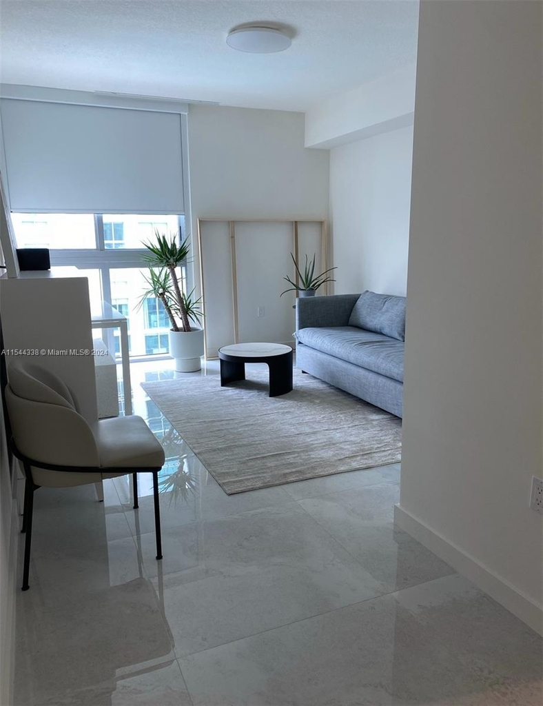 330 Sunny Isles Blvd - Photo 8