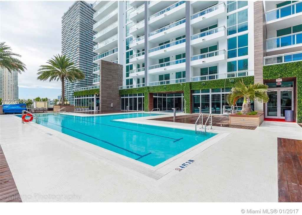 1080 Brickell Ave - Photo 13