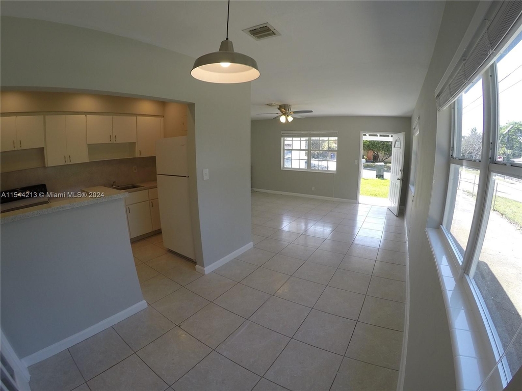 1344 Nw 2nd Ave - Photo 17