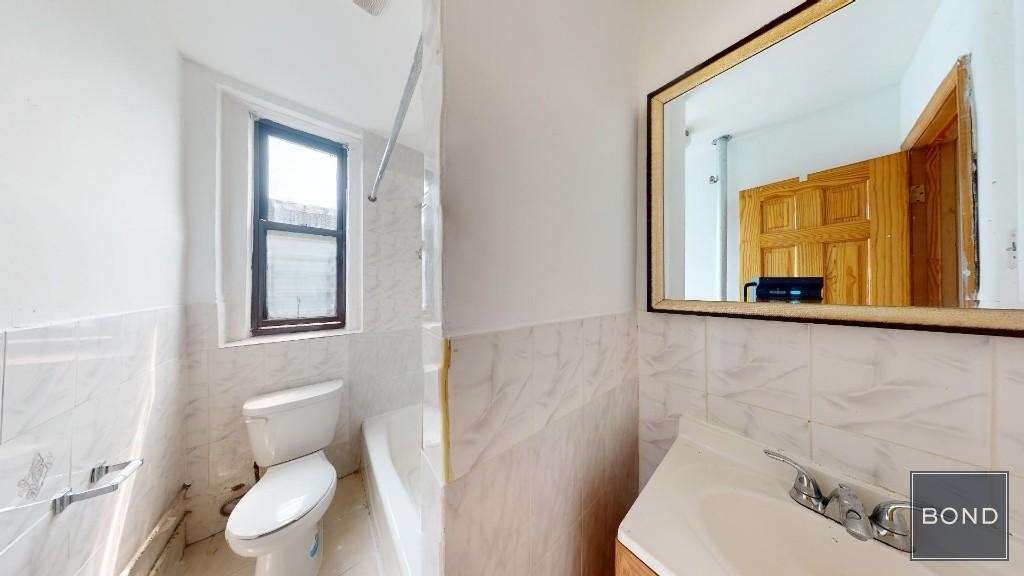 525 West 158th Street - Photo 7