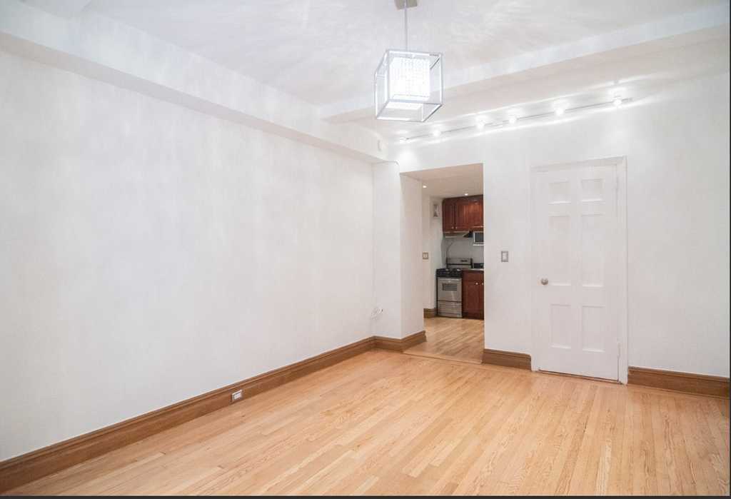 145 West 58th Street - Photo 2