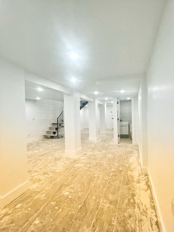 1027 Putnam Avenue - Photo 9