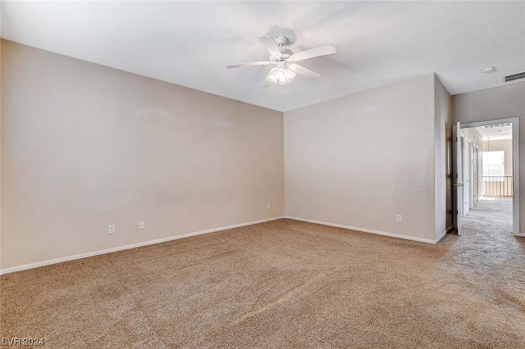 10486 Howling Coyote Avenue - Photo 26