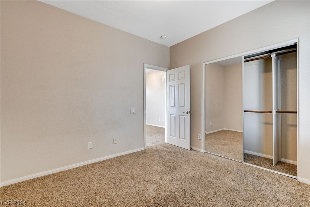 10486 Howling Coyote Avenue - Photo 21