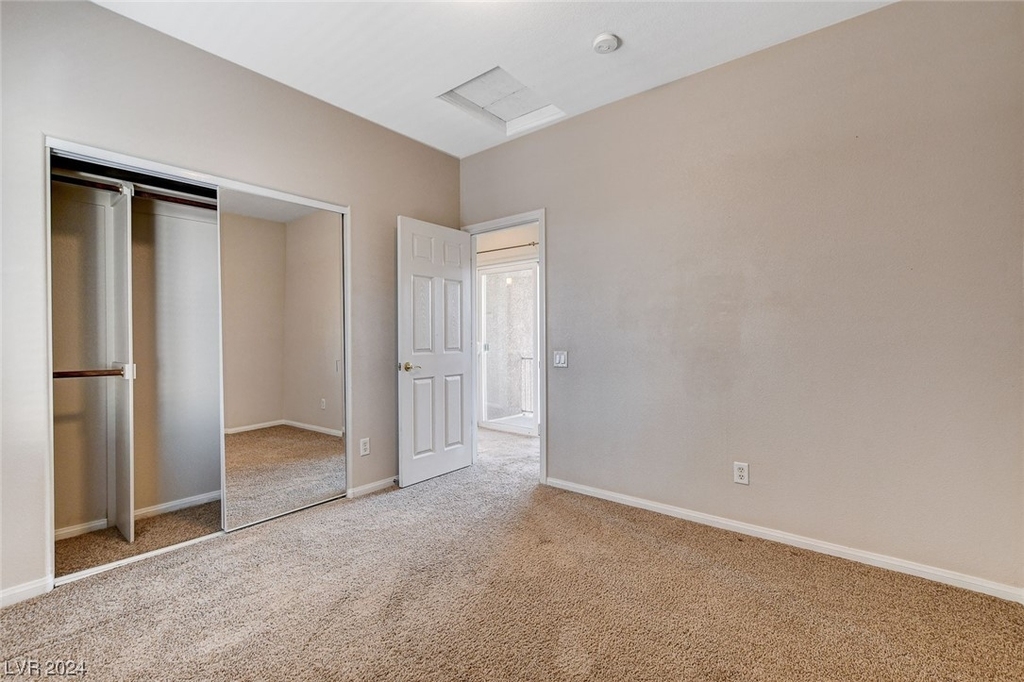 10486 Howling Coyote Avenue - Photo 23