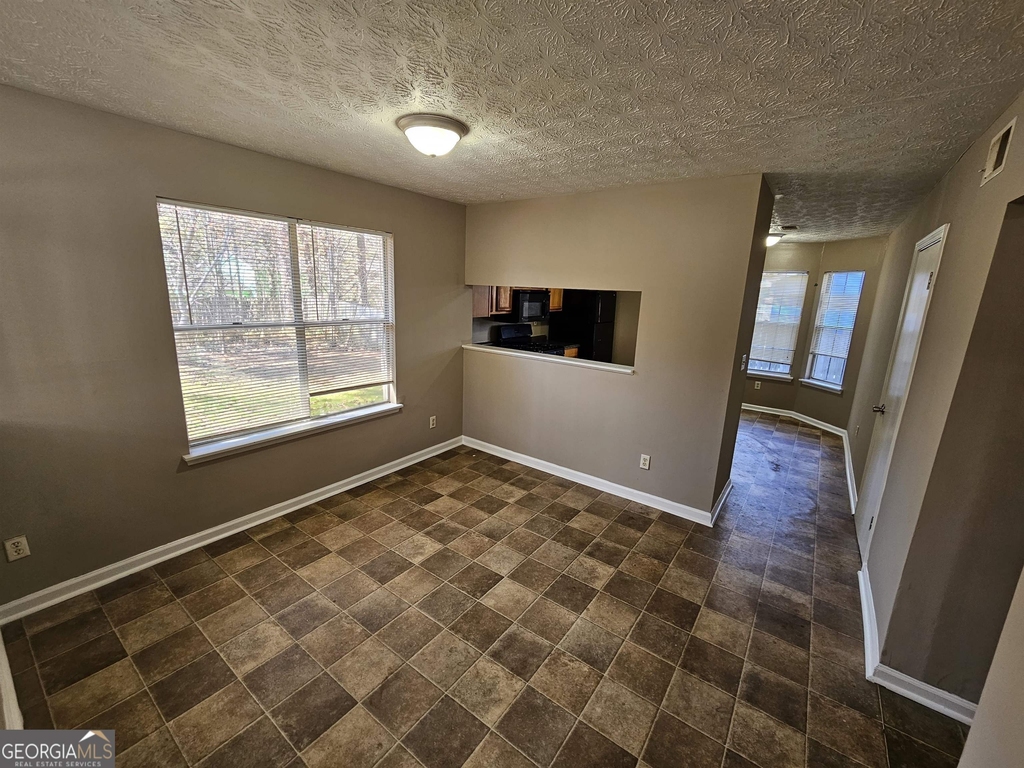 5510 Forest Downs Circle - Photo 5