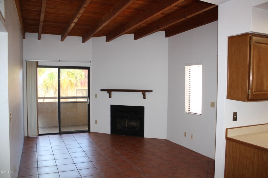 5750 N Camino Esplendora - Photo 3