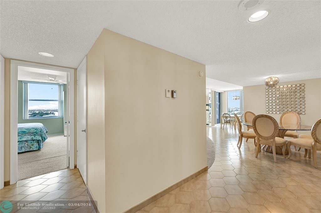 1010 S Ocean Blvd - Photo 4