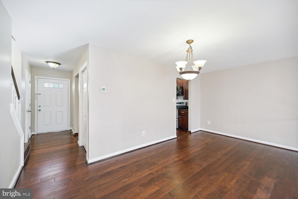 6263 Alforth Avenue - Photo 9