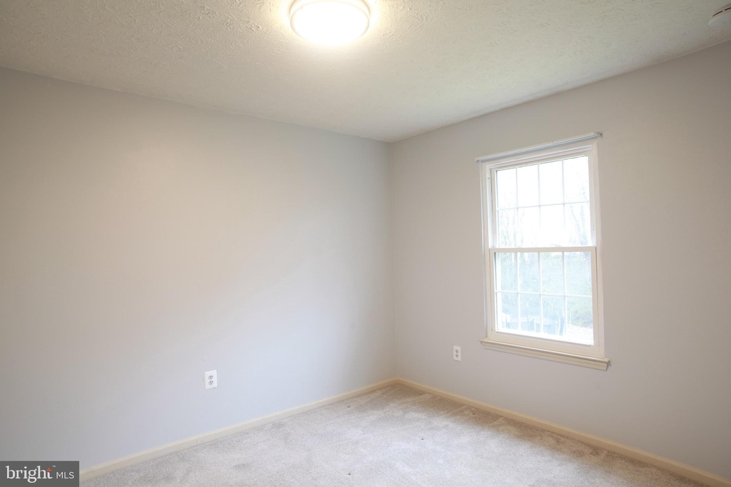 8583 Wheatfield Way - Photo 17