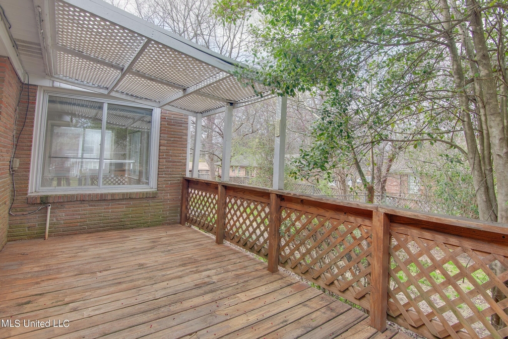 514 Wadsworth Circle - Photo 13