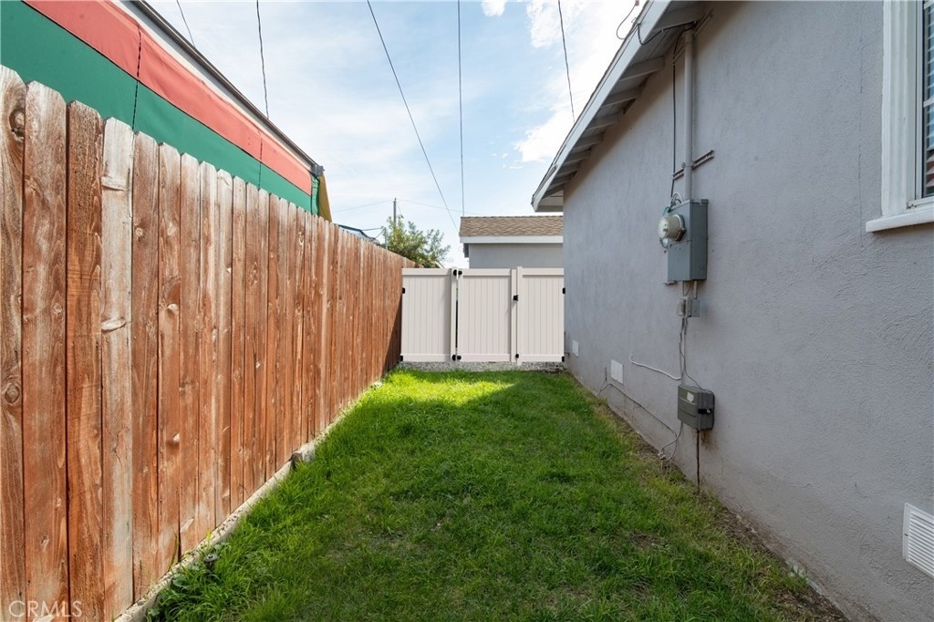 3249 W 134th Street - Photo 11