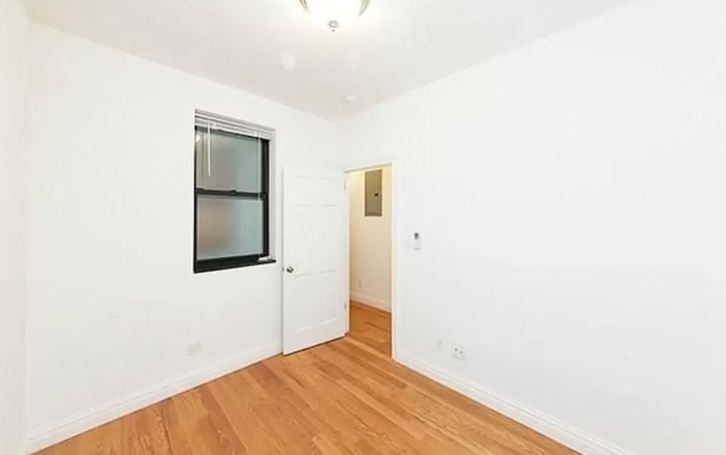 749 9th Avenue - Photo 1