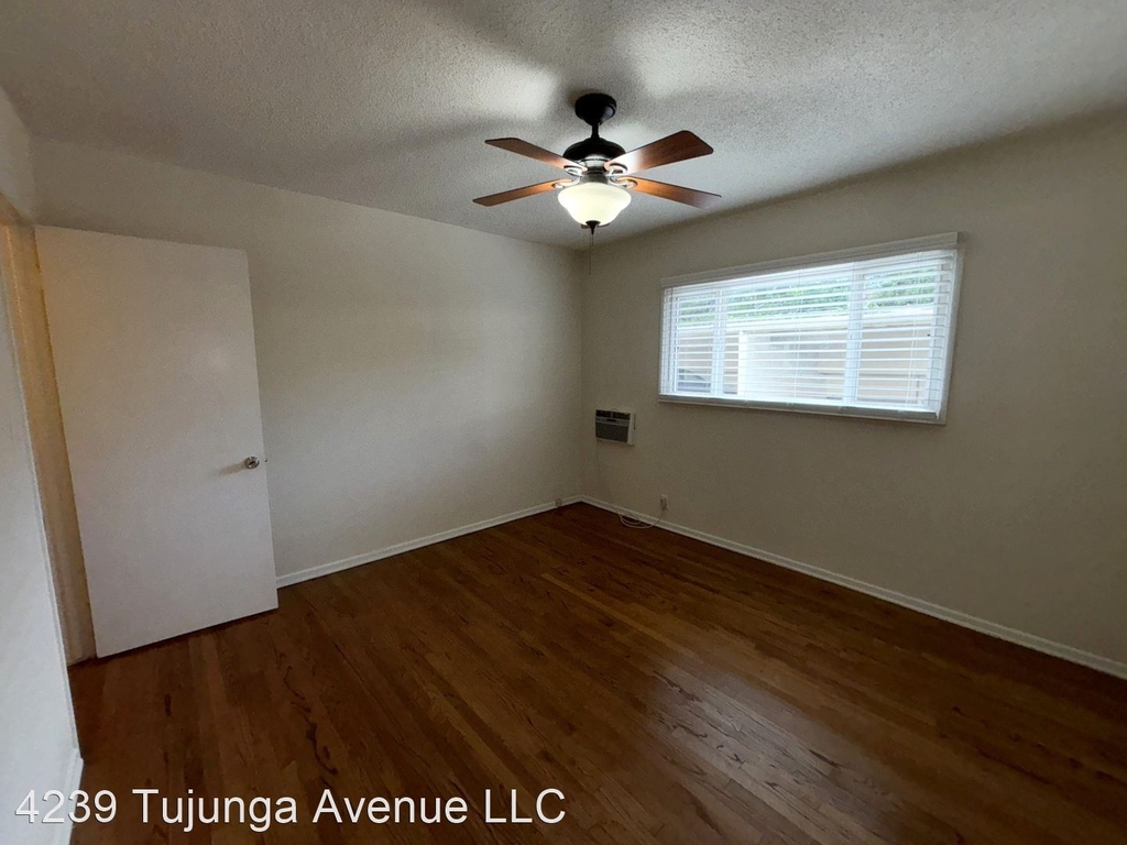 4239 Tujunga Avenue - Photo 11