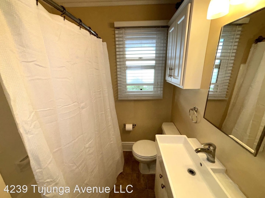 4239 Tujunga Avenue - Photo 12