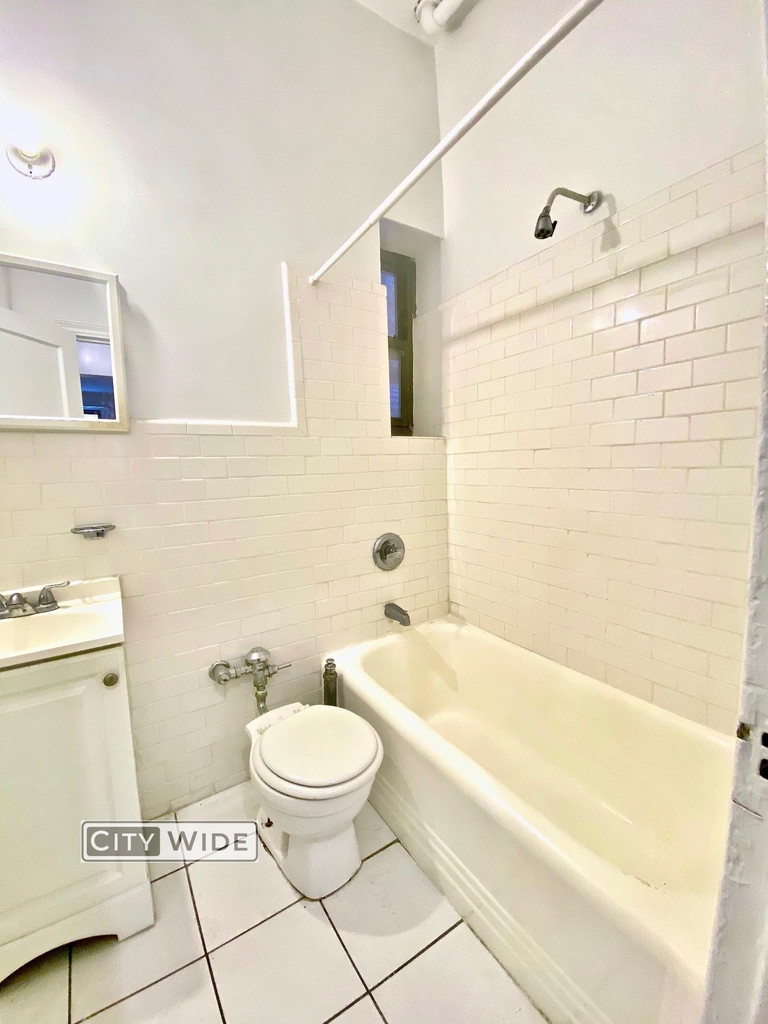 1075 1st Avenue - Photo 2