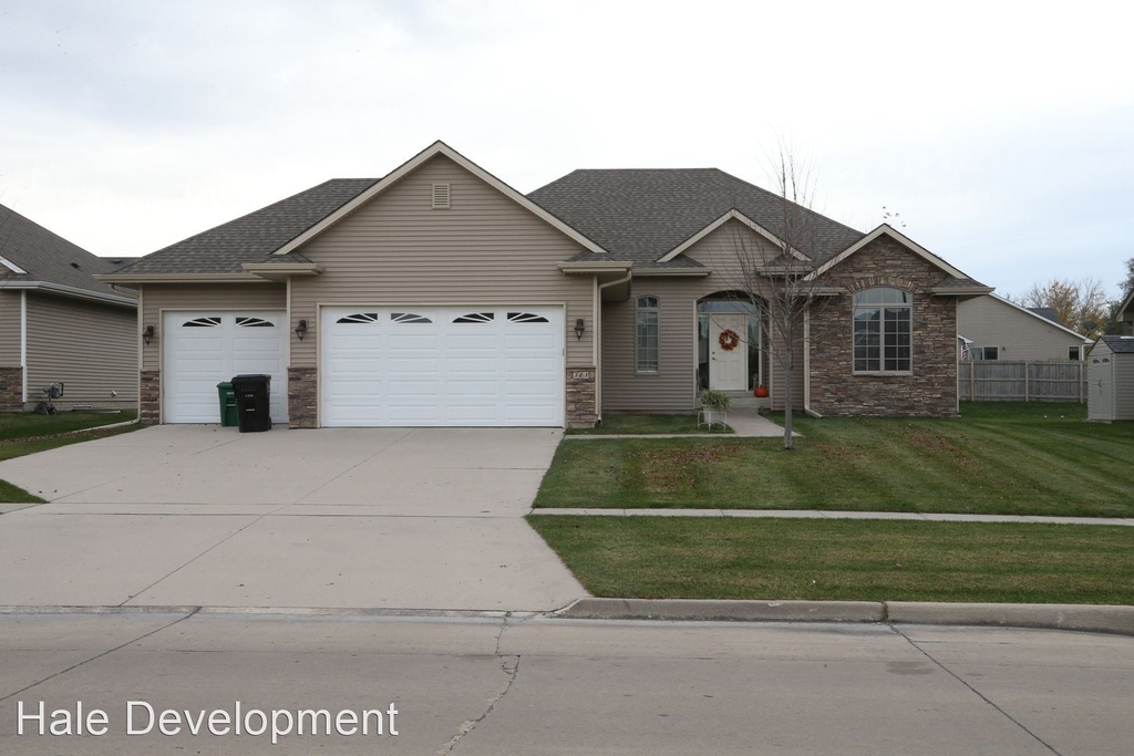 207 Sw Springfield Dr. - Photo 2