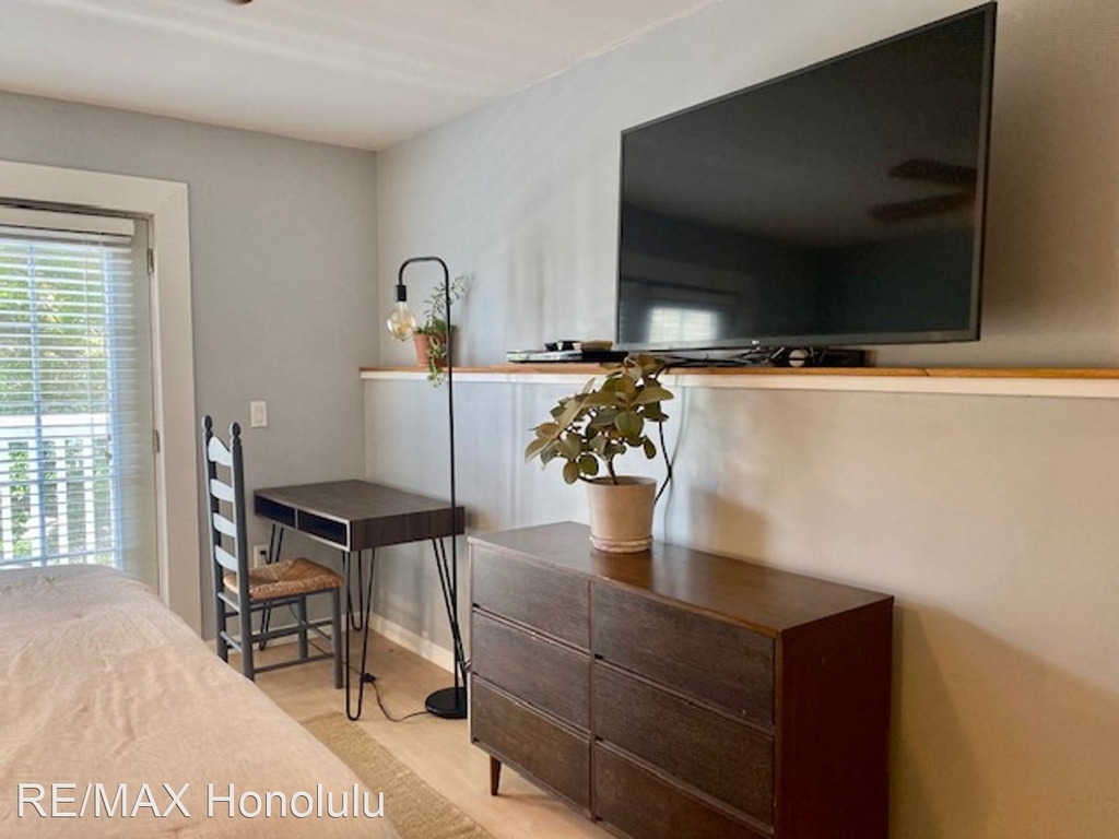 1405 Miloiki St - Photo 10