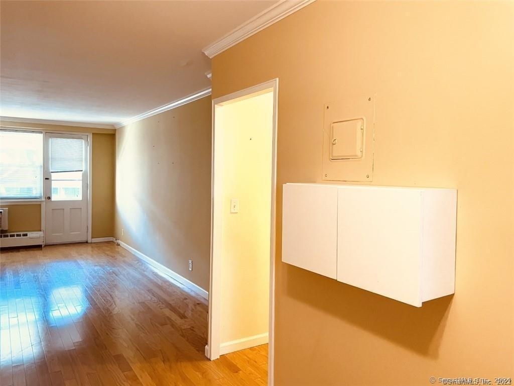 444 Bedford Street - Photo 2