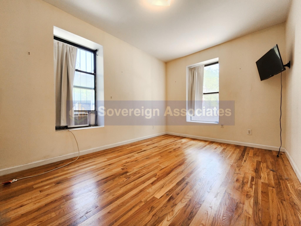 820 West 180th St - Photo 9