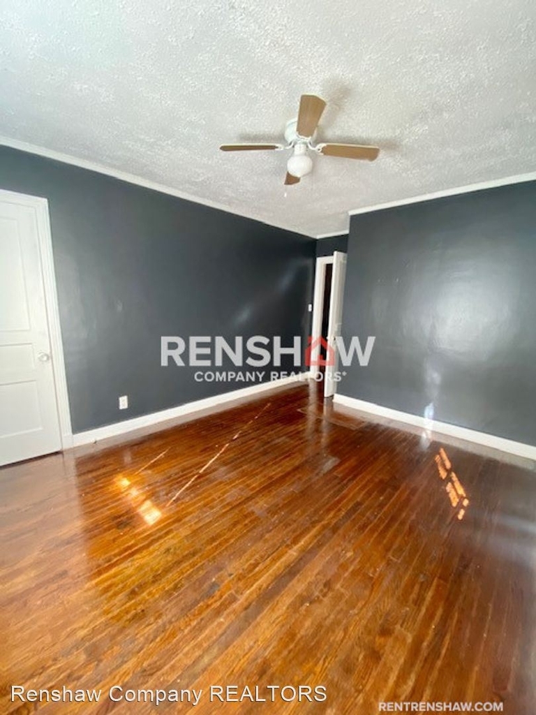 1096 Gordon St - Photo 8