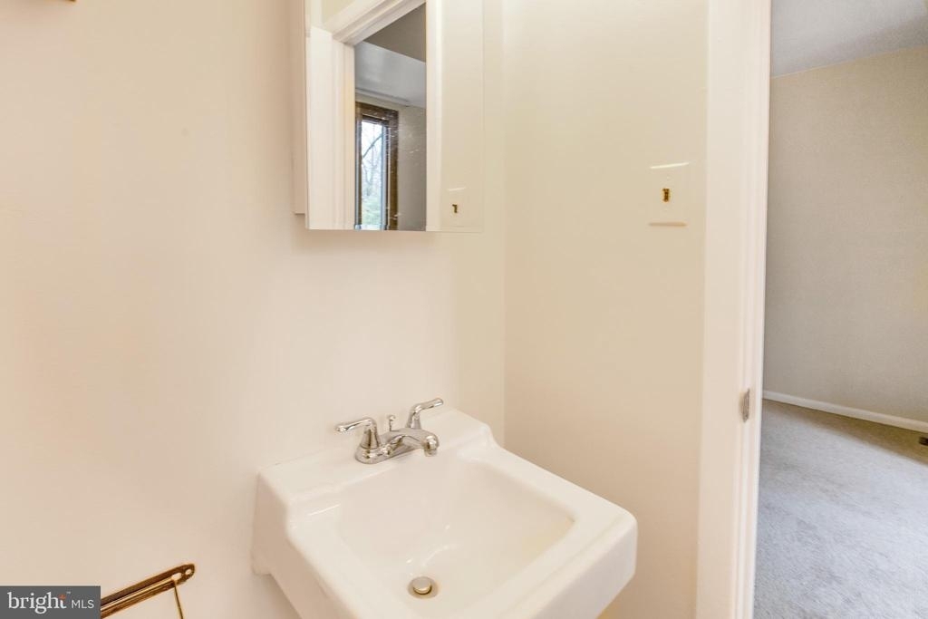 7813 Briardale - Photo 33