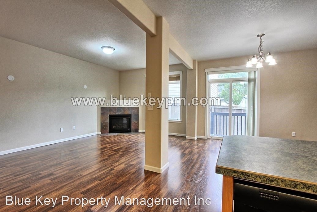 515 Nw 153rd Street - Photo 1