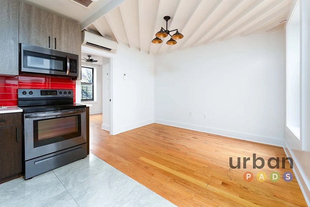 930 Dekalb Avenue - Photo 4