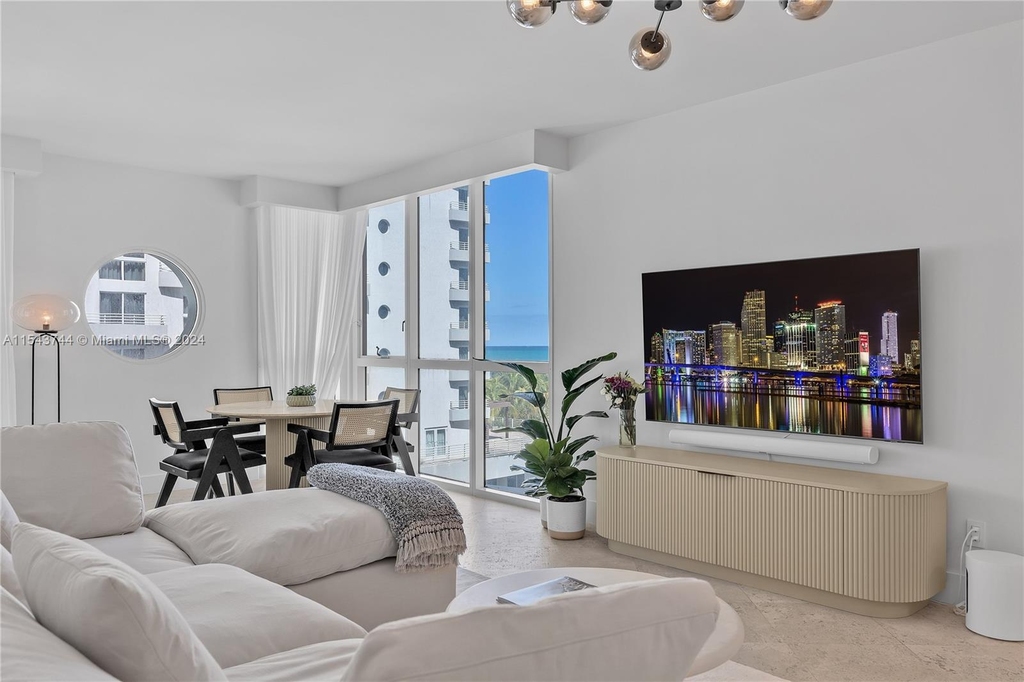 1500 Ocean Dr - Photo 1