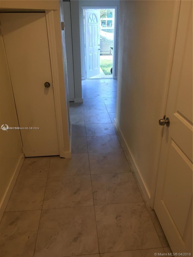 1442 Nw 61st St - Photo 11