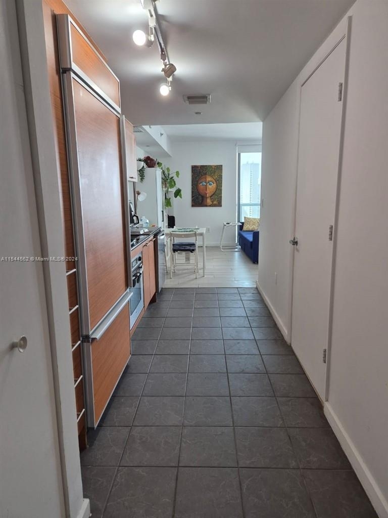 50 Biscayne Blvd - Photo 1