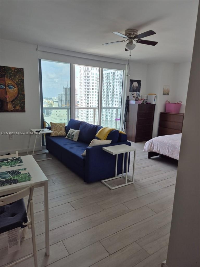 50 Biscayne Blvd - Photo 3